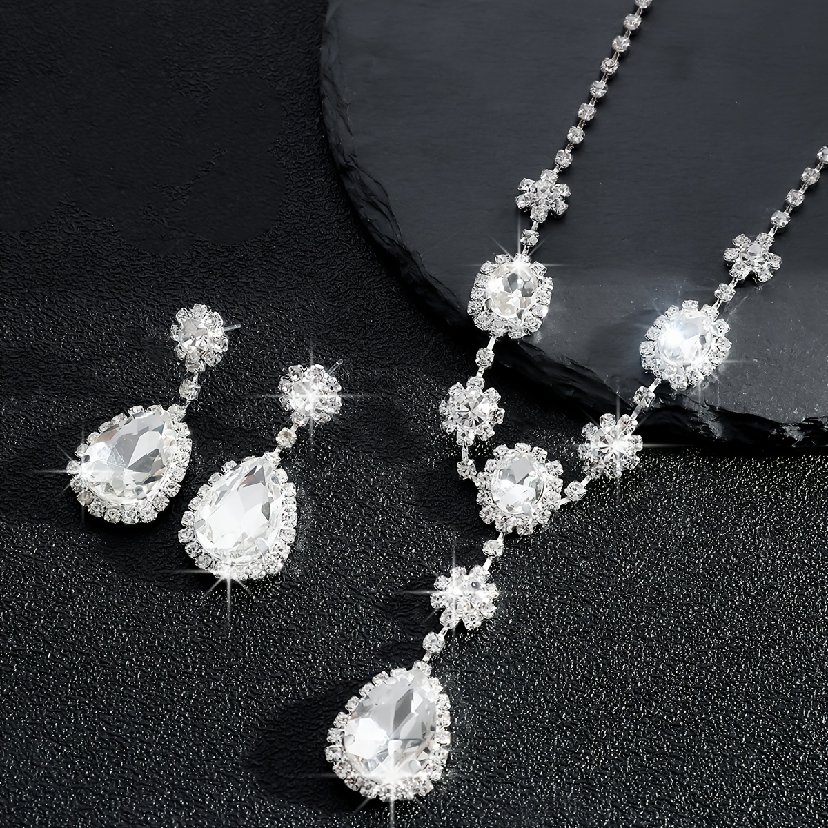Elegant Zirconia Teardrop Necklace & Earrings Set